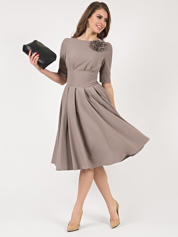 Платье irina, цвет серо-бежевый Product a249cc64 1e20 11e9 b1d9 408d5c780b56
